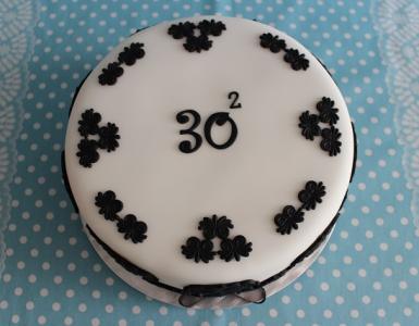 Schwarz-weiß Torte 1.jpg